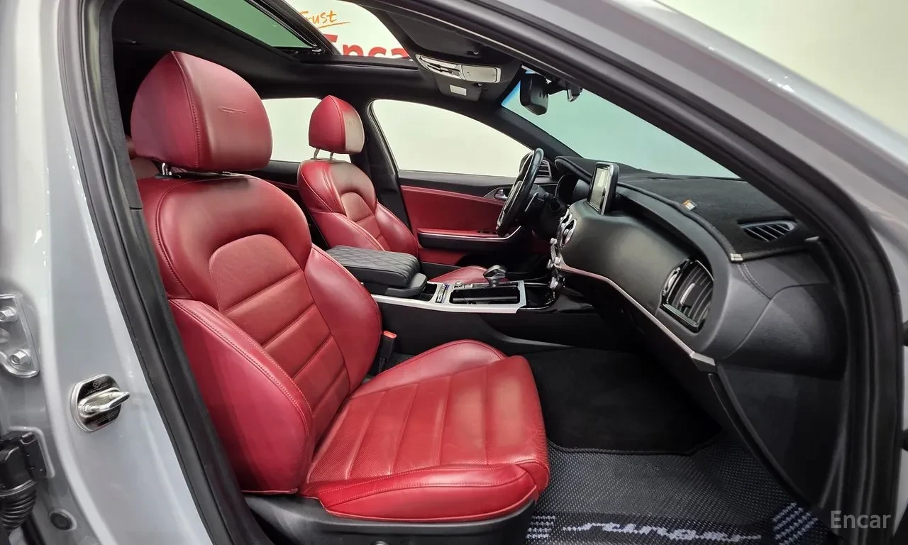 Kia Stinger GT-Line AWD, снимка 7 - Автомобили и джипове - 55530622