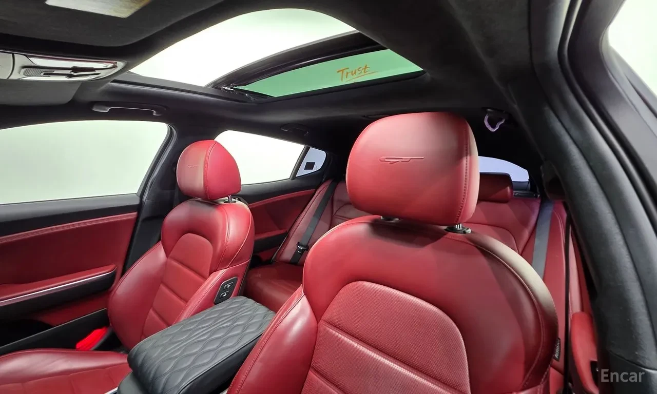 Kia Stinger GT-Line AWD, снимка 9 - Автомобили и джипове - 55530622