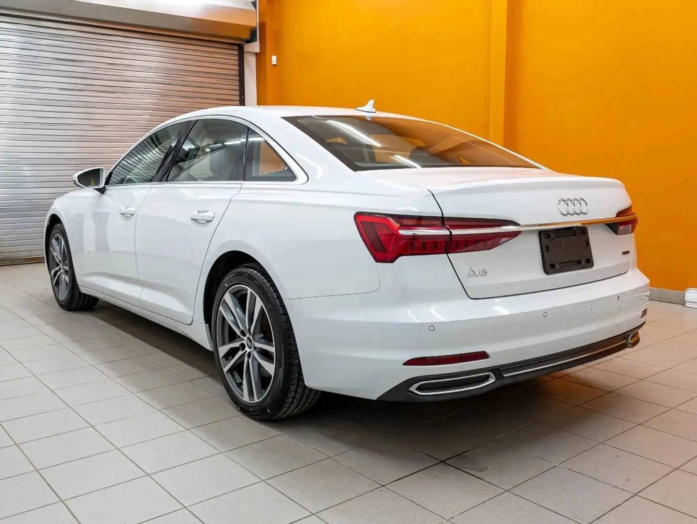 Audi A6 PROGRESSIV ЦЕНА ДО БЪЛГАРИЯ АВТОКРЕДИТ, снимка 4 - Автомобили и джипове - 55644521