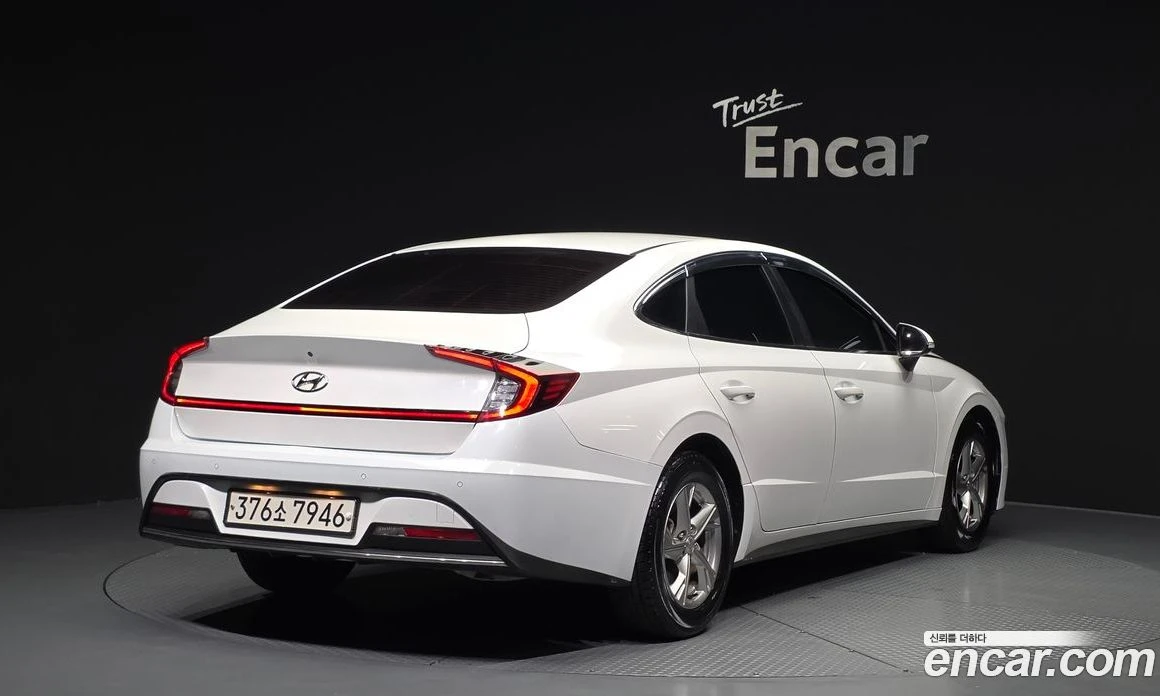Hyundai Sonata 2.0 Smart, снимка 2 - Автомобили и джипове - 55793702