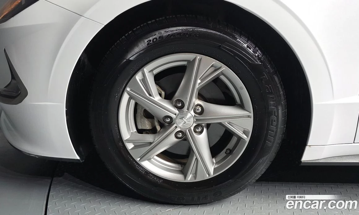 Hyundai Sonata 2.0 Smart, снимка 5 - Автомобили и джипове - 55793702