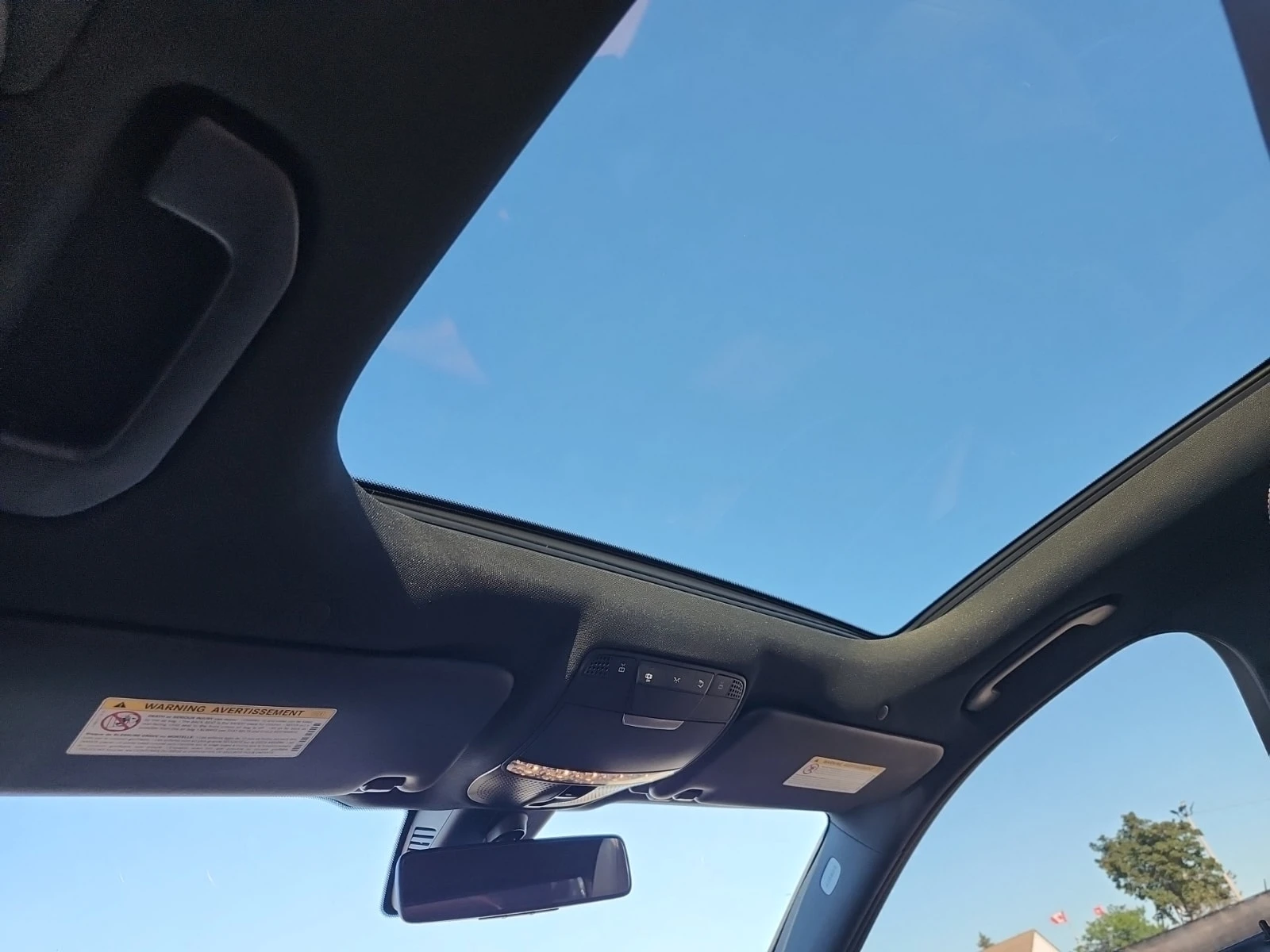 Mercedes-Benz E 400 * АВТОКРЕДИТ БЕЗ ПЪРВОНАЧАЛНА ВНОСКА* , снимка 13 - Автомобили и джипове - 55891597