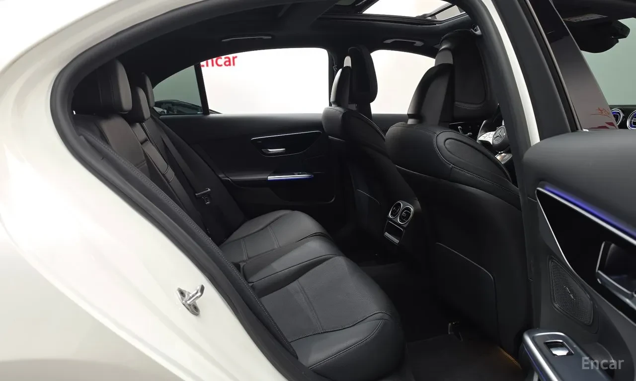 Mercedes-Benz C 200 Digital Light* Ambient Lighting, снимка 8 - Автомобили и джипове - 55895618