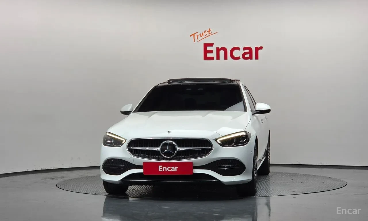 Mercedes-Benz C 200 Digital Light* Ambient Lighting, снимка 3 - Автомобили и джипове - 55895618