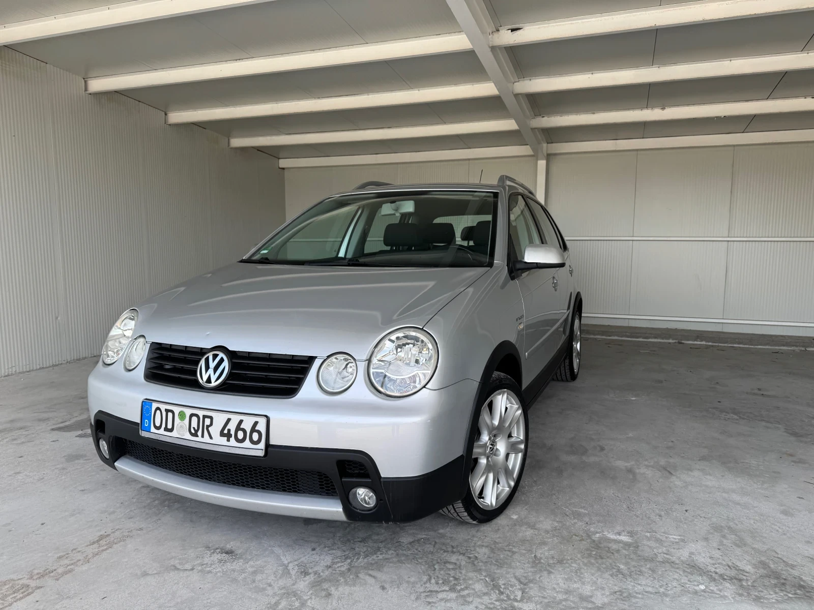 VW Polo 1.4-NAVI-CROSS, снимка 2 - Автомобили и джипове - 56343939