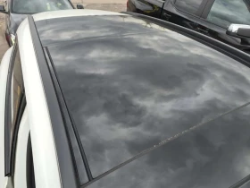 Mercedes-Benz GLC 300 AMG Line * Един собственик * Без инциднет * CARFAX, снимка 11