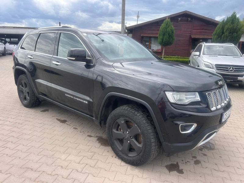 Jeep Grand cherokee LAREDO 3.0CRDI AVTOMAT/NAVI/KOJA EURO 5, снимка 4 - Автомобили и джипове - 50388294