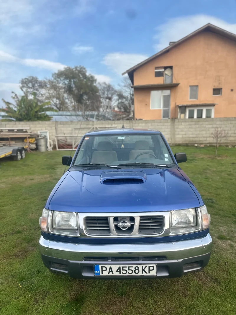 Nissan Navara, снимка 11 - Автомобили и джипове - 52444709