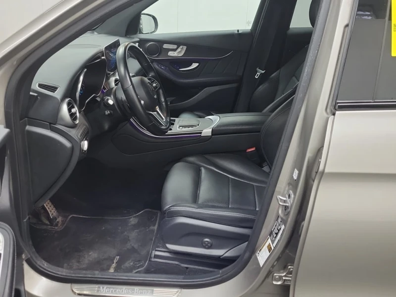 Mercedes-Benz GLC 300 * CARFAX * ЦЕНА ДО БГ, снимка 7 - Автомобили и джипове - 52727993