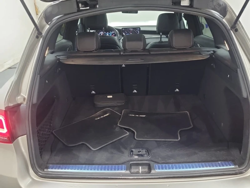Mercedes-Benz GLC 300 * CARFAX * ЦЕНА ДО БГ, снимка 14 - Автомобили и джипове - 52727993