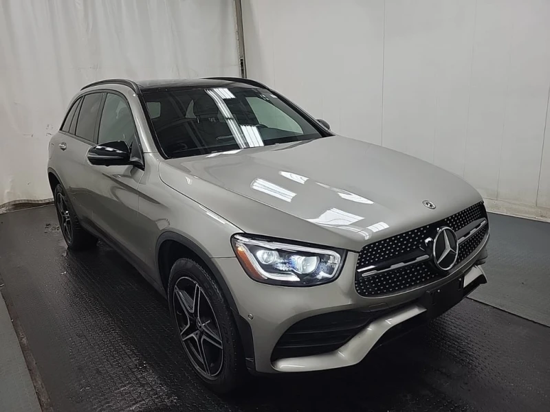 Mercedes-Benz GLC 300 * CARFAX * ЦЕНА ДО БГ, снимка 3 - Автомобили и джипове - 52727993