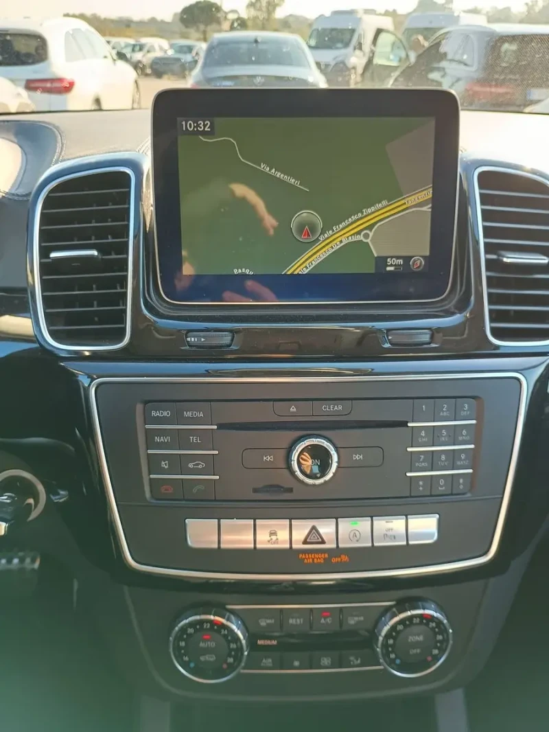 Mercedes-Benz GLE 350 Coupe/4-MAtik/AMG/360/Harman Kardon/, снимка 7 - Автомобили и джипове - 52817106