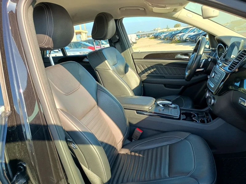 Mercedes-Benz GLE 350 Coupe/4-MAtik/AMG/360/Harman Kardon/, снимка 6 - Автомобили и джипове - 52817106