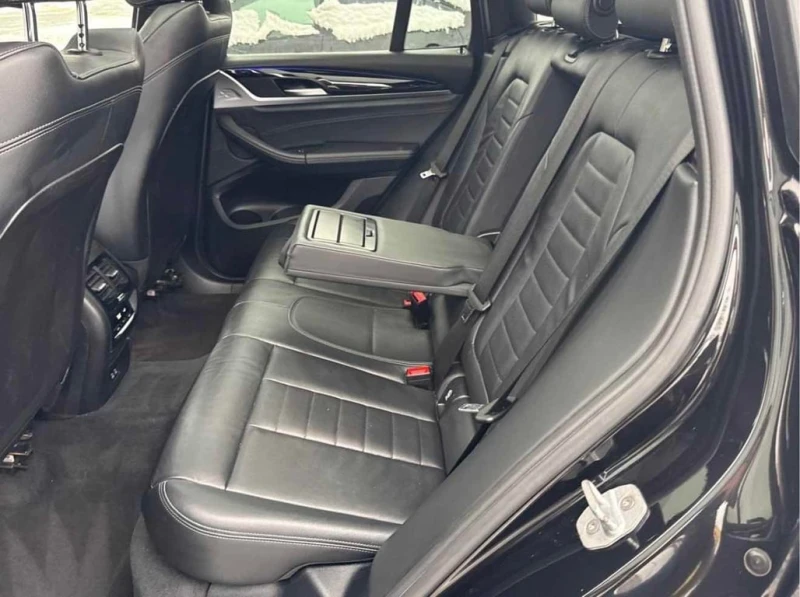BMW X3 * xDrive30i * ПОДГРЕВ* ПАНОРАМА* ДИГИТАЛНО ТАБЛО, снимка 11 - Автомобили и джипове - 53435069