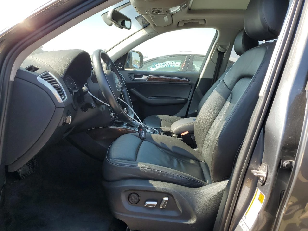 Audi Q5 PREMIUM PLUS * Лизинг - изображение 7