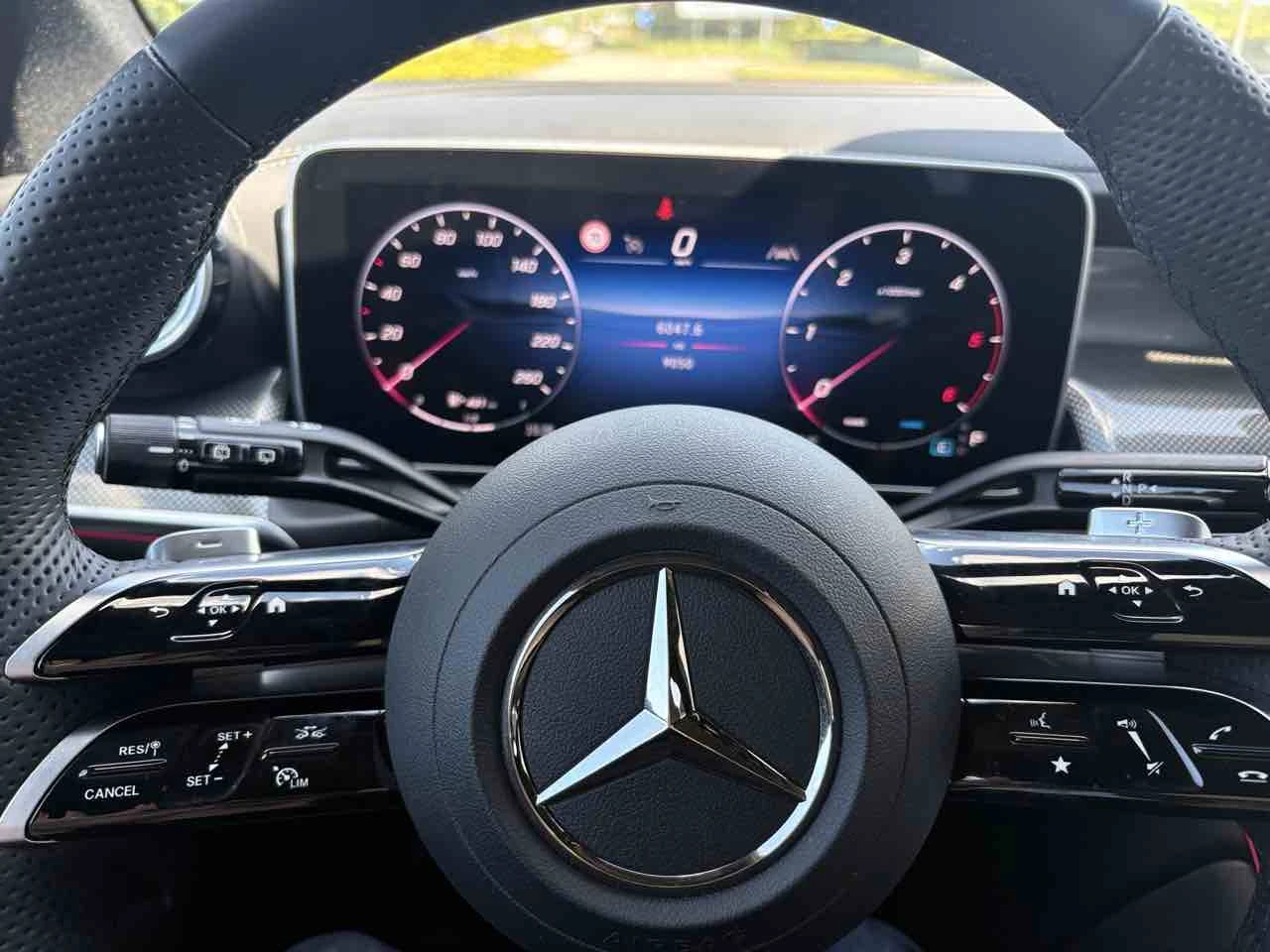 Mercedes-Benz GLC 220 d 4MATIC, снимка 12 - Автомобили и джипове - 53382661