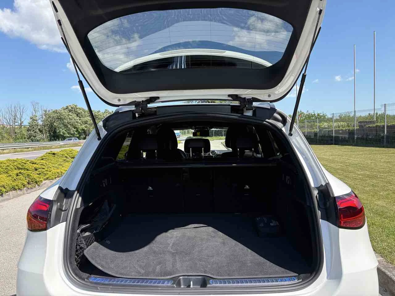 Mercedes-Benz GLC 220 d 4MATIC, снимка 9 - Автомобили и джипове - 53382661