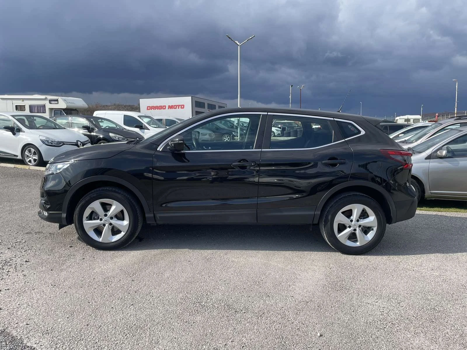 Nissan Qashqai 1.5 DCI - изображение 5