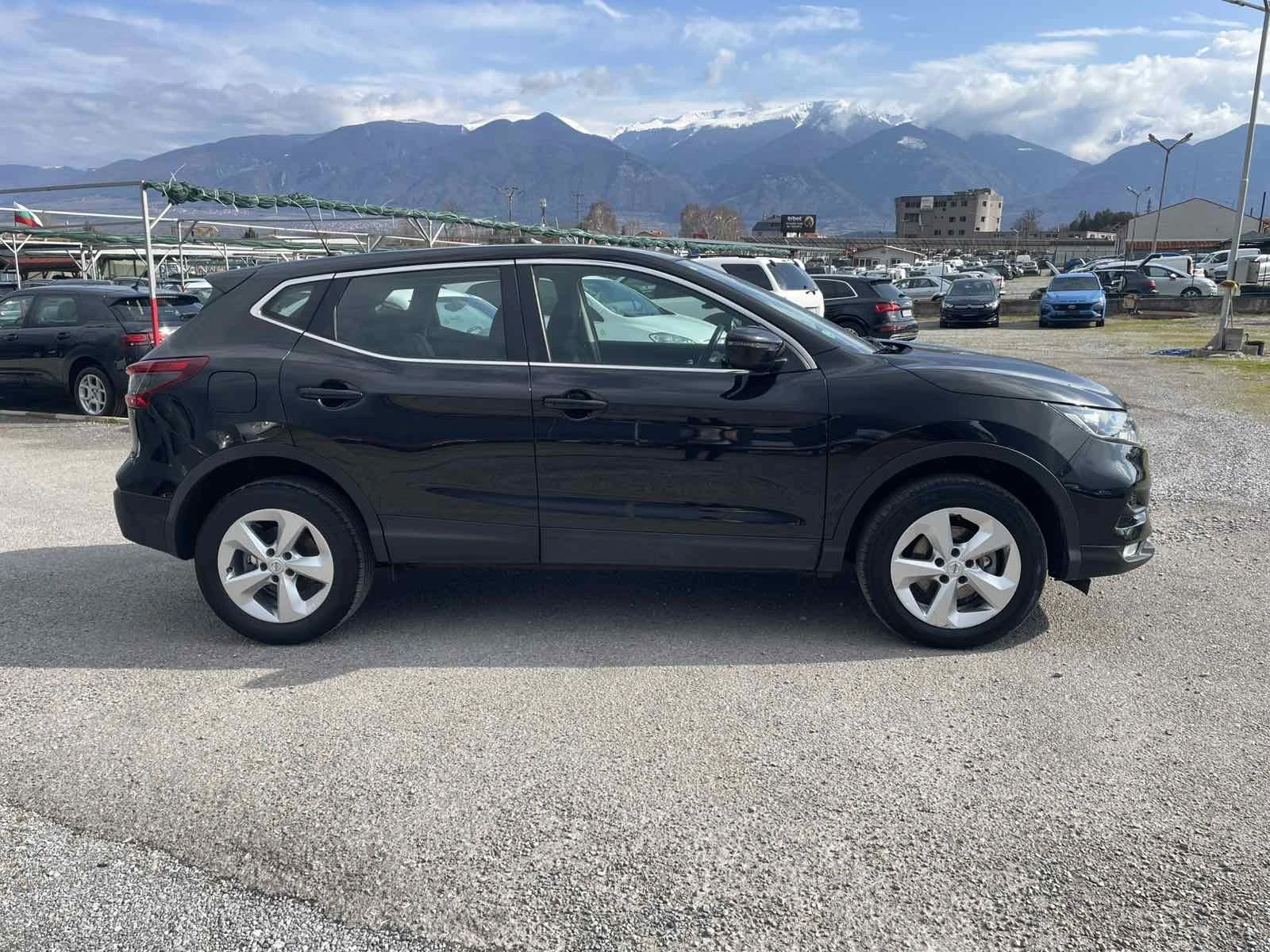 Nissan Qashqai 1.5 DCI - изображение 4