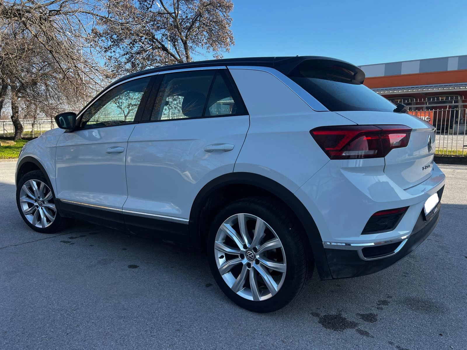 VW T-Roc 2.0 TDI 4 MOTION DSG, снимка 6 - Автомобили и джипове - 53851957
