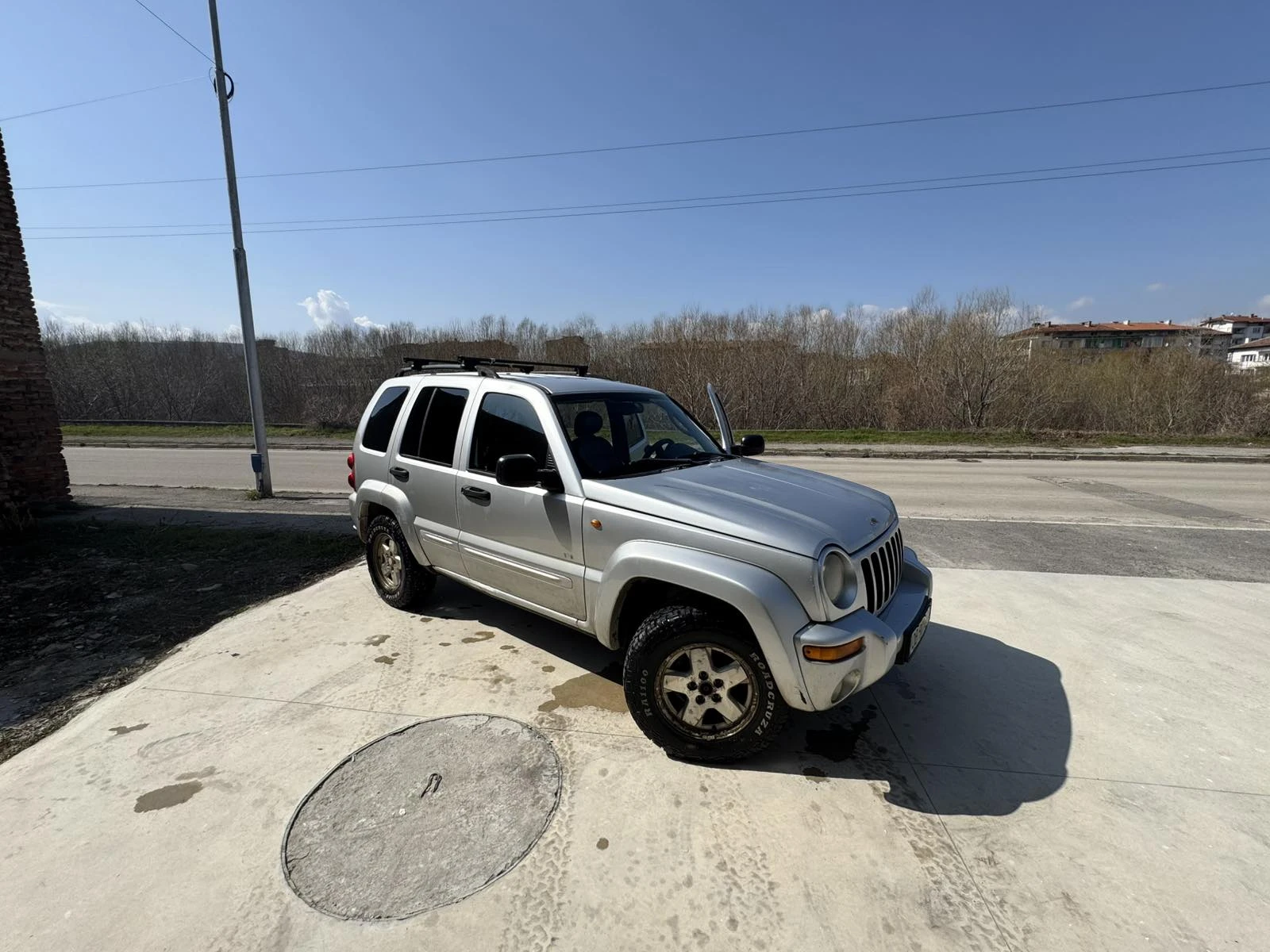 Jeep Cherokee, снимка 11 - Автомобили и джипове - 53863172
