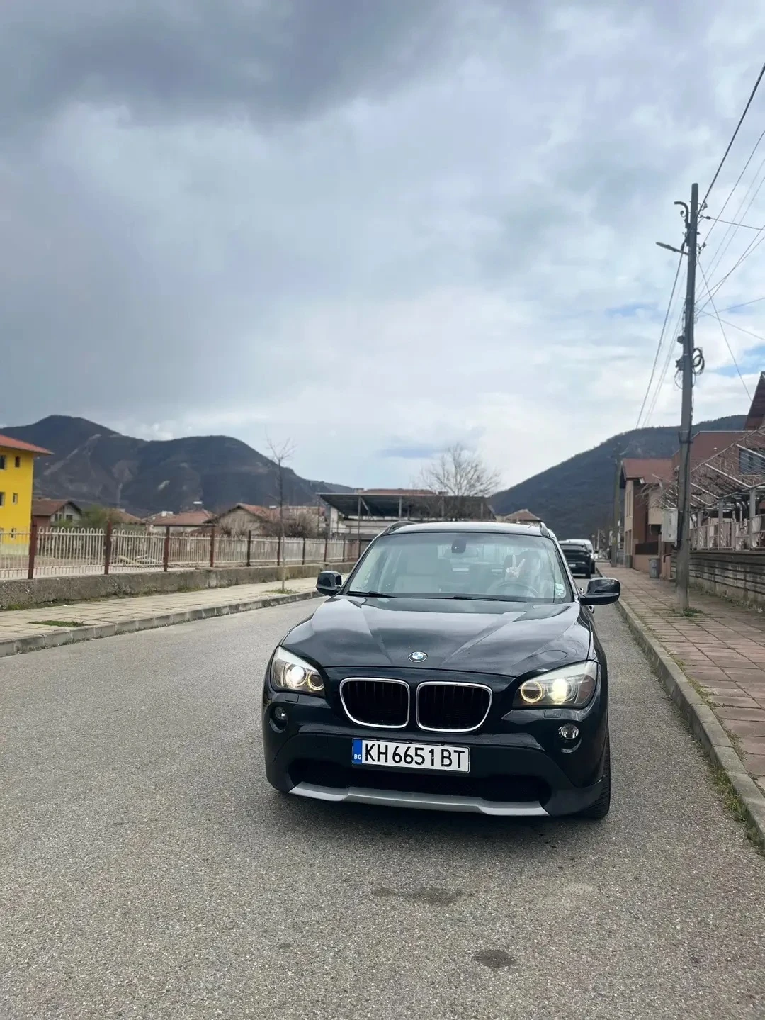 BMW X1, снимка 2 - Автомобили и джипове - 53937644