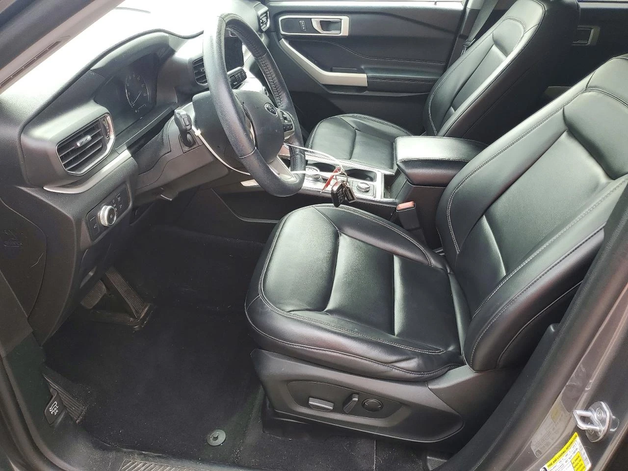 Ford Explorer 2.3l XLT 4WD, снимка 7 - Автомобили и джипове - 54295354