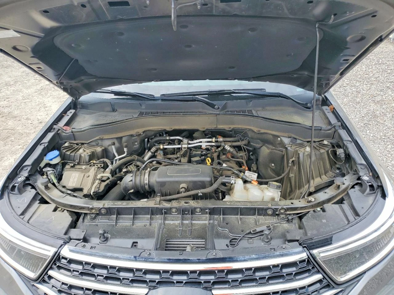 Ford Explorer 2.3l XLT 4WD, снимка 12 - Автомобили и джипове - 54295354