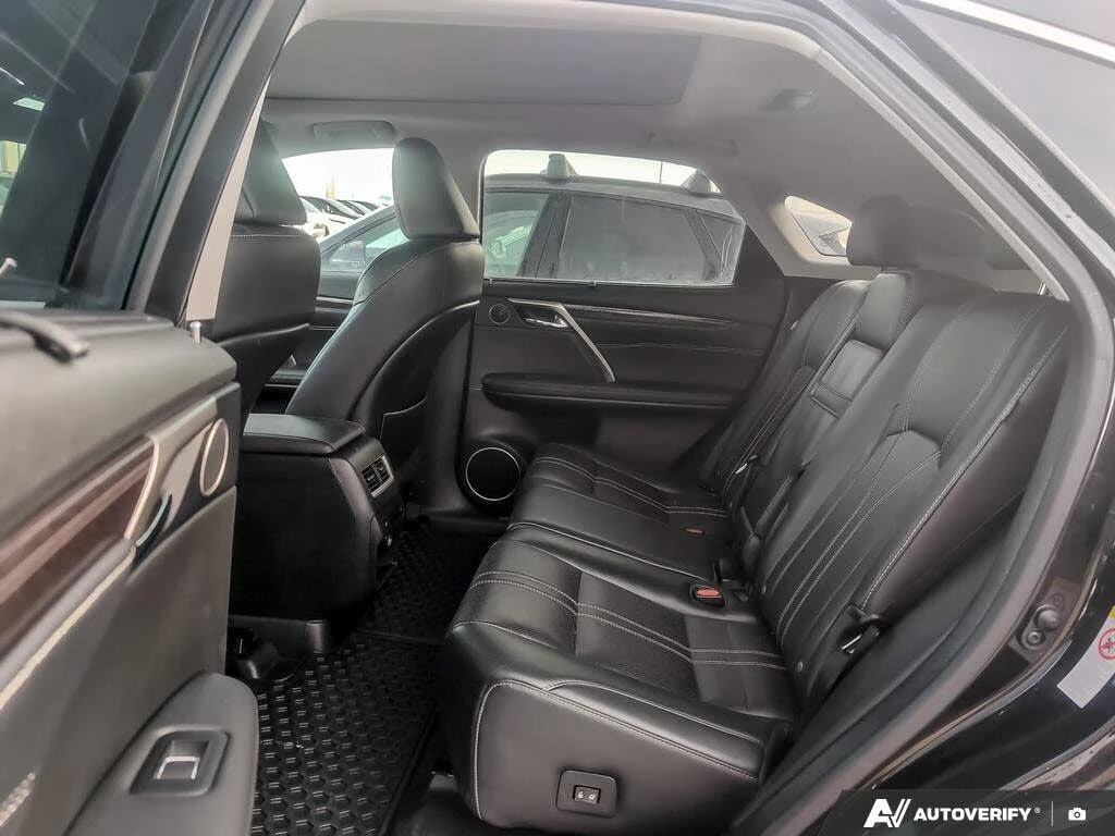 Lexus RX 350 ПОДГРЕВ* ОБДУХ* 360* KEYLESS, снимка 15 - Автомобили и джипове - 54478165