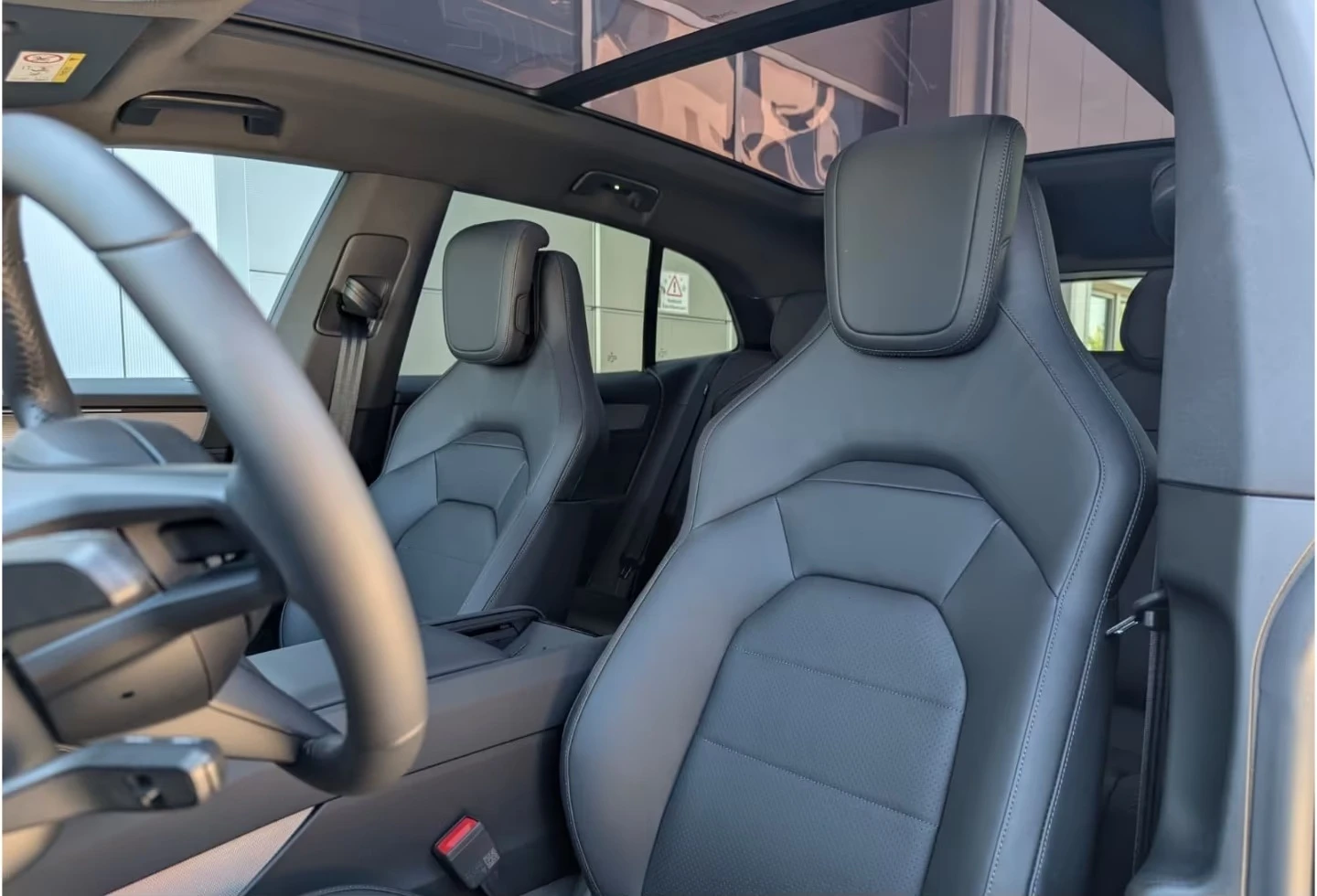 Porsche Cayenne ELECTRIC * NEW 2026* BOSE PANORAMA 360-CAM, снимка 14 - Автомобили и джипове - 54729929