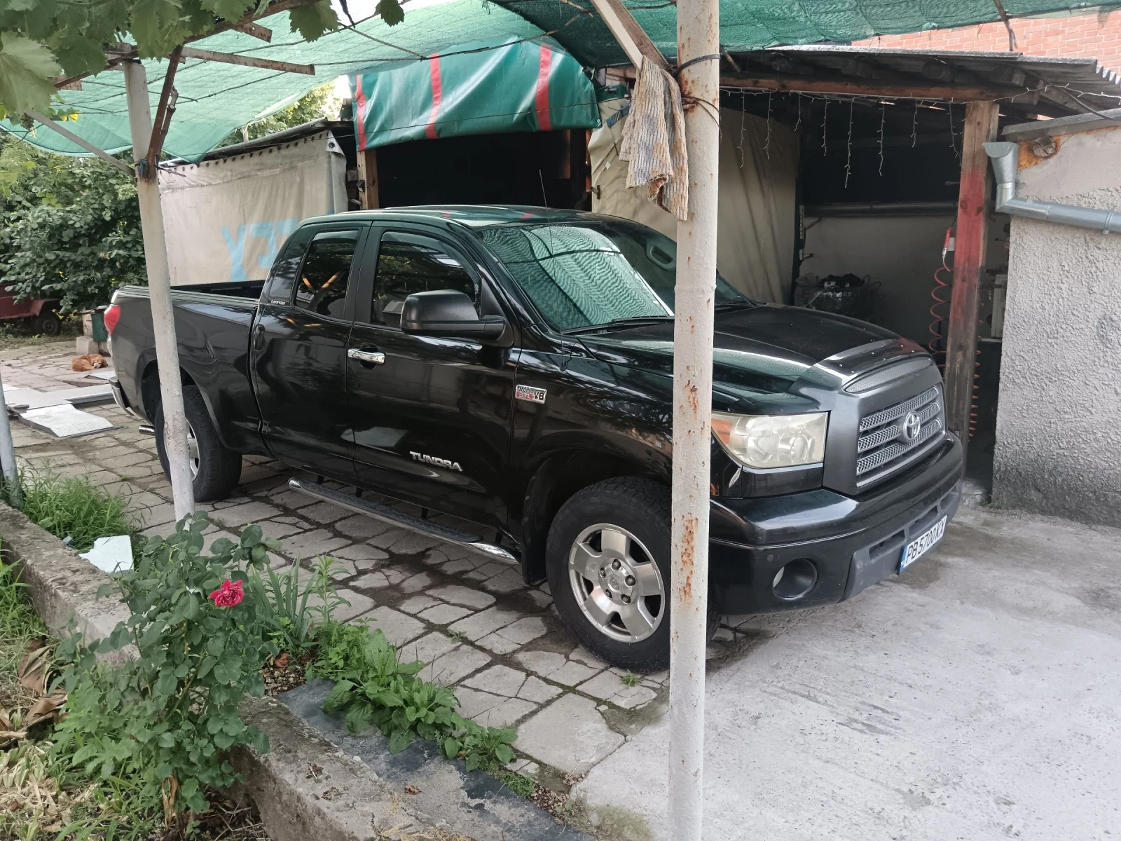 Toyota Tundra, снимка 2 - Автомобили и джипове - 55374371