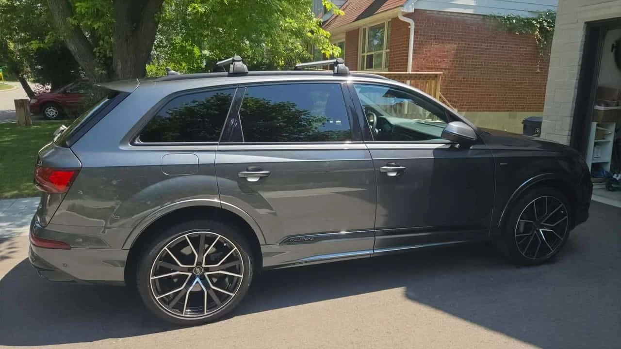 Audi Q7 * Progressiv * CARFAX * ОПЦИЯ ЗА ФИНАНСИРАНЕ, снимка 3 - Автомобили и джипове - 56194038