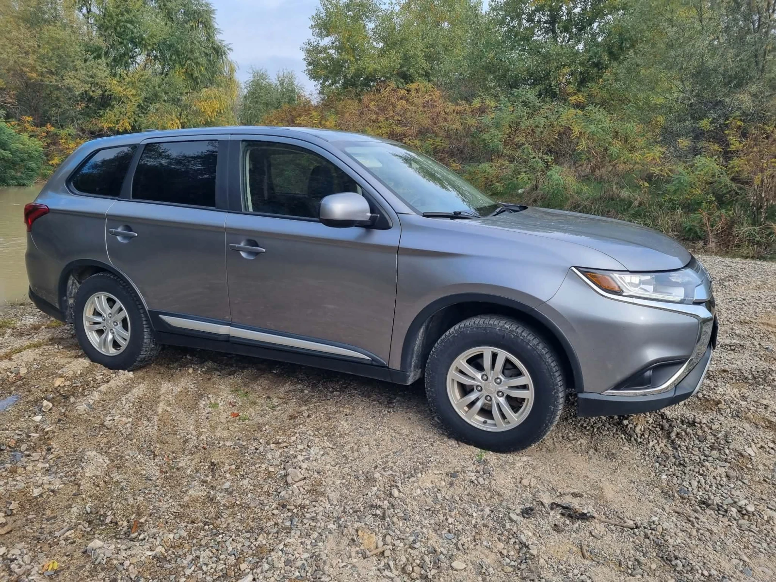 Mitsubishi Outlander, снимка 8 - Автомобили и джипове - 56646981