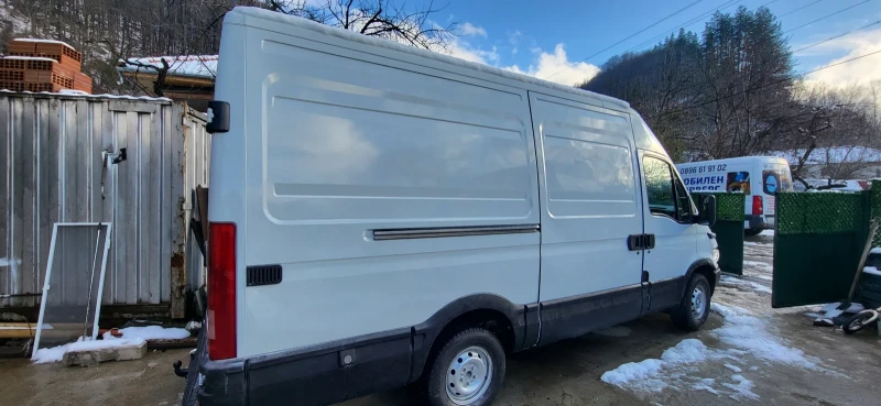 Iveco Daily, снимка 3 - Бусове и автобуси - 48361101