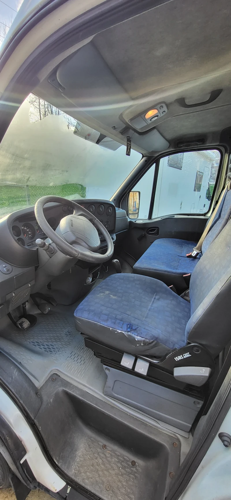 Iveco Daily, снимка 9 - Бусове и автобуси - 48361101