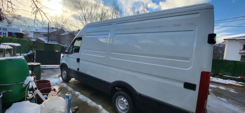 Iveco Daily, снимка 4 - Бусове и автобуси - 48361101