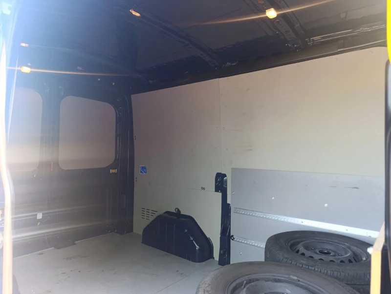 Ford Transit Ford Transit 2.0 TDCI 350 L2 Trend Данъчен кредит!, снимка 14 - Бусове и автобуси - 51881028