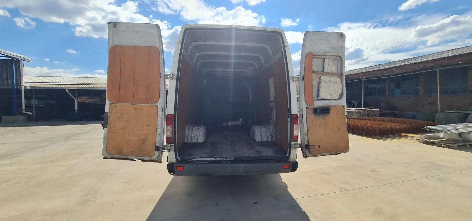 Mercedes-Benz Sprinter 413 cdi Двойна Гума, снимка 14 - Бусове и автобуси - 56273518
