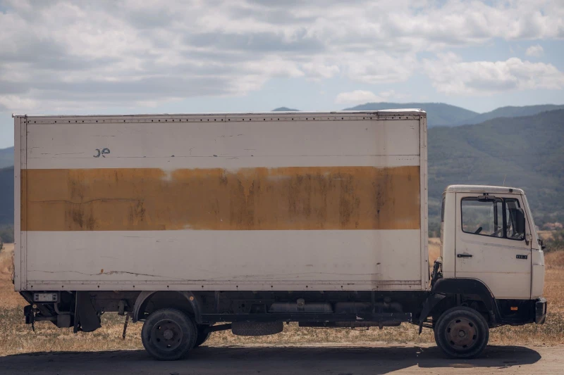 Mercedes-Benz 814 НА ЧАСТИ, снимка 4 - Камиони - 51289180