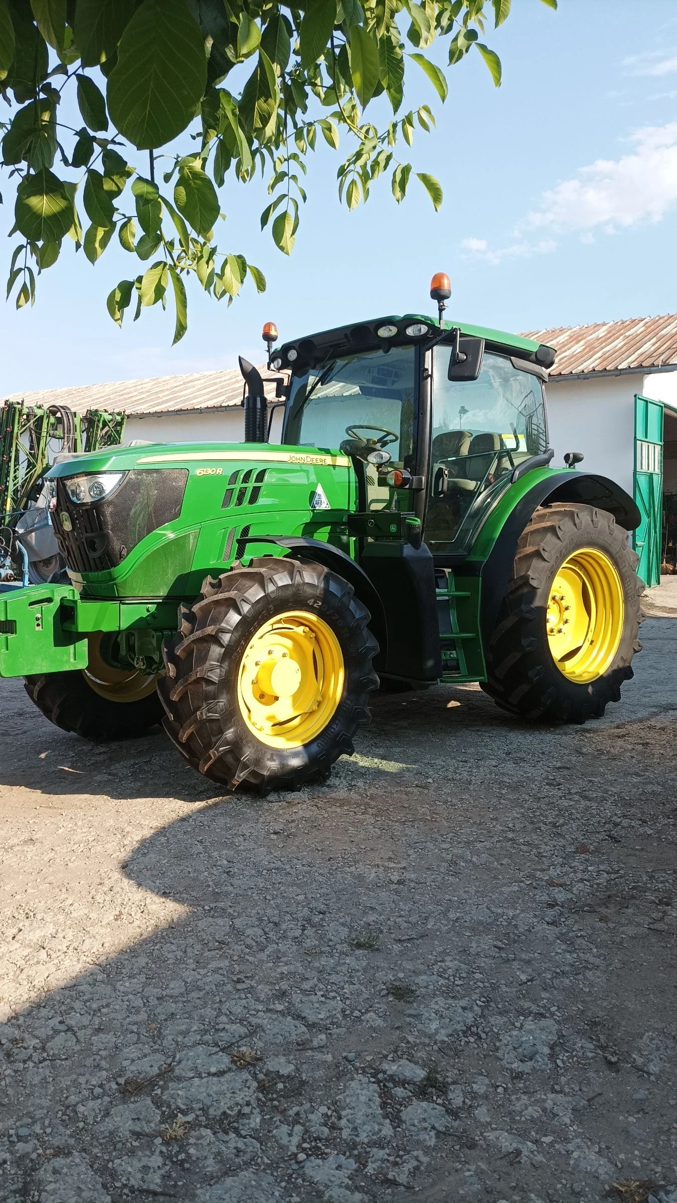  John Deere 6130R | Mobile.bg   17