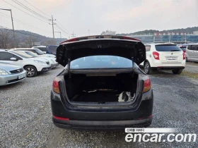 Kia K5, снимка 16