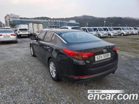 Kia K5, снимка 3