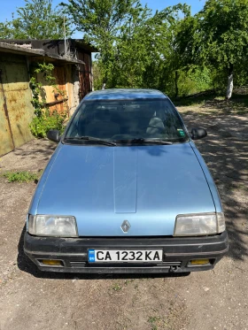     Renault 19