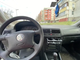 VW Golf 101 2005 - 850 € / 1662.46 лв. - 54101579 4