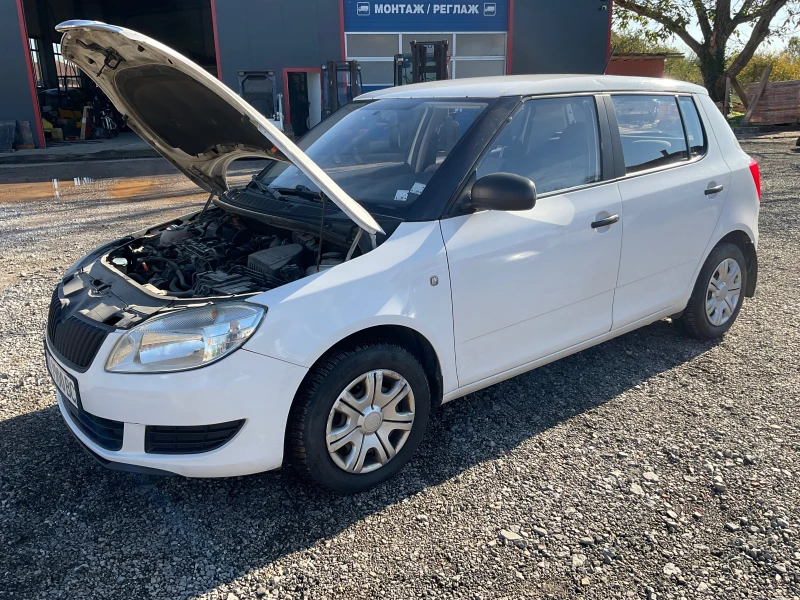 Skoda Fabia Климатик много добро състояние , снимка 4 - Автомобили и джипове - 52393743
