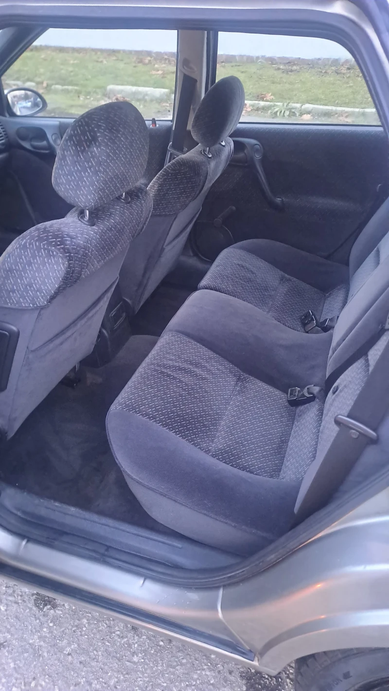 Opel Vectra 2.0 - DTI. БЕЗ РЪЖДА!!!, снимка 14 - Автомобили и джипове - 52684385