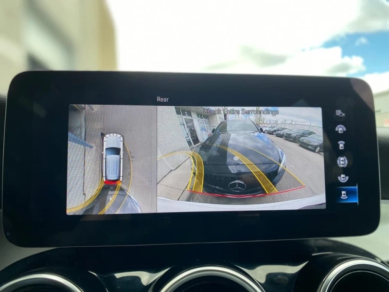 Mercedes-Benz 300 * CARFAX * ЦЕНА ДО БГ, снимка 17 - Автомобили и джипове - 52892408