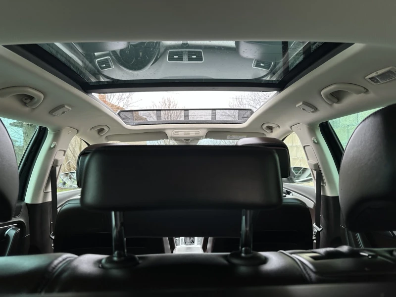 VW Passat 2.0 TDI Highline Панорама Автоматик, снимка 17 - Автомобили и джипове - 53053419