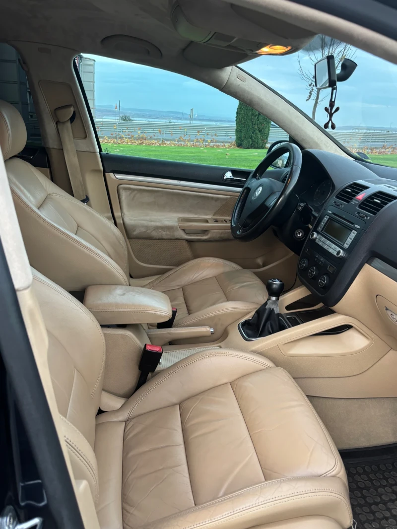 VW Golf TDI 6 ск.ТОП Оферта!!!, снимка 14 - Автомобили и джипове - 53094768