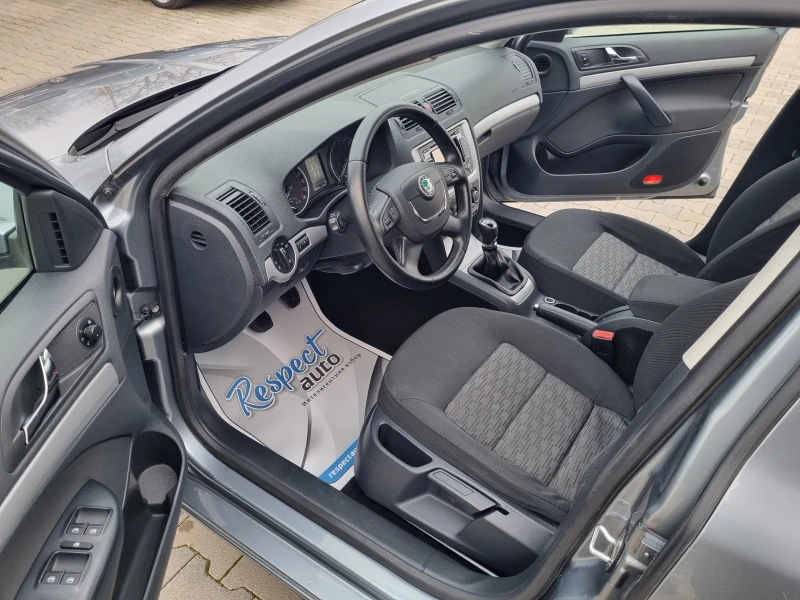 Skoda Octavia 1.6TDi-105кс 2013г. EURO 5B= ОБСЛУЖЕН, снимка 7 - Автомобили и джипове - 53338237